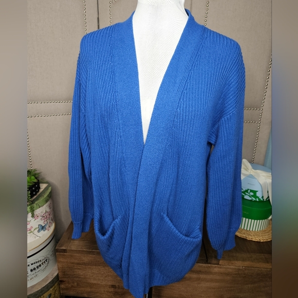 Quince 100% Organic Cotton Oversized Cardigan True Blue - Picture 16 of 16